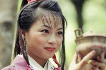 劉玉翠：長期在內地居住，靠退休金生活，沒有通告無奈做直播