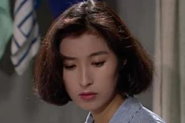 艷壓蔡少芬奪冠,周慧敏牽線嫁給劉青雲,郭藹明一生未育被寵21年