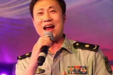 耿為華前妻鄭佳，嫁給了自己的偶像，被他寵11年為何還要離婚？