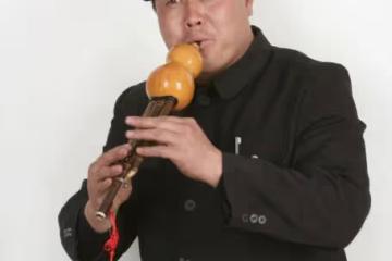 趙本山商演一年撈金150萬,趙本山警告他:以後別說是我弟弟