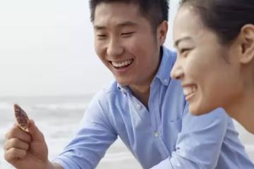 初戀結婚前說想要再見我一面,赴約後我才發現和我見面的是現男友