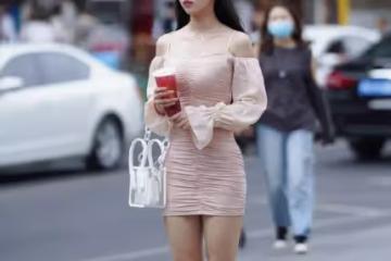 占了便宜還賣乖,「筷子腿」的穿搭遊刃有餘,還不滿意呢?