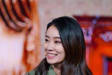 正劇出身的張小斐紅了,把喜劇當理想,被星爺重用的她為何沒火?