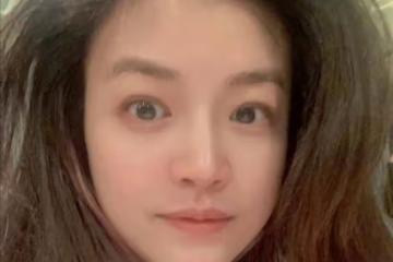 38歲陳妍希頭髮挑染太顯美，眼睛大得像銅鈴，被贊和陳曉有夫妻相