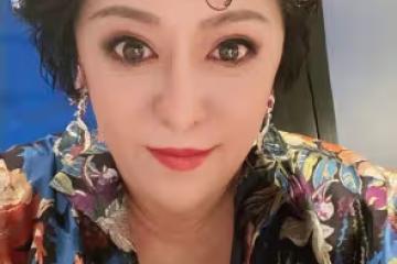 此嵐非彼蘭！4點細節看出，「豪門版大S」向太與張蘭的本質不同