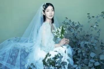 朴信惠公開婚紗照，與崔泰俊相愛五年，倆人甜蜜微笑很幸福