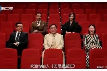 「圈混」沈月六年戲齡，她靠什麼走到現在？