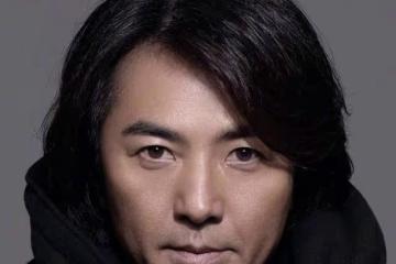 被封殺的鄭伊健52歲依舊沒解封,知道他當初做的事後,就明白了