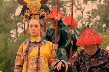 甄嬛晚年看到妃嬪放風箏，為何想起了安陵容，而不是愛放風箏的淳
