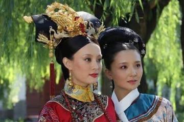 最像純元的其實不是甄嬛，也不是玉嬈，而是她，僅出場2次的女人