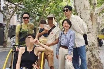 周迅在街頭被拍到,皮膚松垮身材幹瘦,整個人毫無氣質就是老阿姨