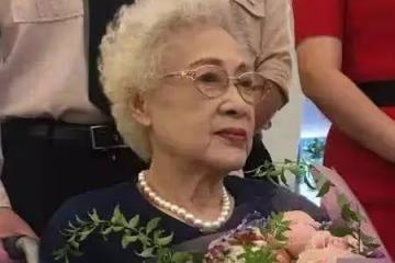 苦命女星秦怡:遭遇家暴不忠誠,唯一兒子患精神病英年早逝