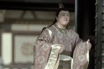 她14歲出道,21歲獲百花獎最小影后,丈夫是《慶餘年》中的林大寶