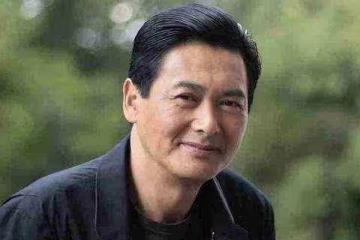 周潤發的10歲，18歲，25歲，34歲，59歲，出道43年一直被模仿