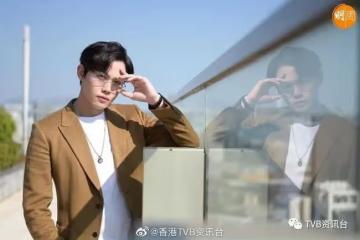 演變態畫家連羅蘭都被嚇驚!TVB新晉小生不認同被天堂鳥耽誤