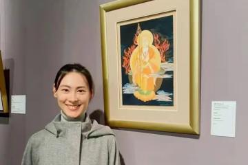 梁洛施:新年打扮樸素眼神落寞,一心向佛作畫,不想與李澤楷來往