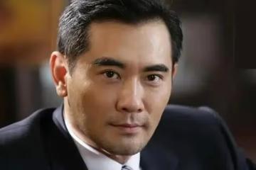 63歲演員趙文瑄模樣大變，身材嚴重肥胖鬍子拉碴，和之前判若兩人