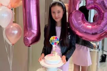 郭可盈林文龍為女兒慶生，13歲林天若身高超媽媽肩膀，是個小學霸