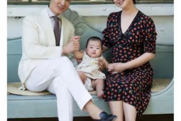 朱珠老公分享全家福和女兒成長記錄,感慨拿青春換她的童年很欣慰