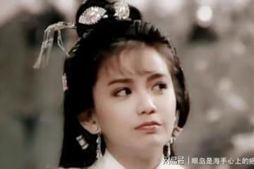 與梁朝偉同床共枕6年分手，獨自將兒子拉扯養長大，今兒子成驕傲