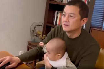 李亞鵬接岳父岳母到北京過年,岳父看上去比女婿還要年輕不少