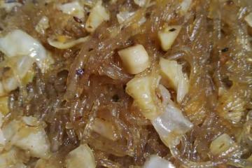 麻辣粉絲包菜的做法